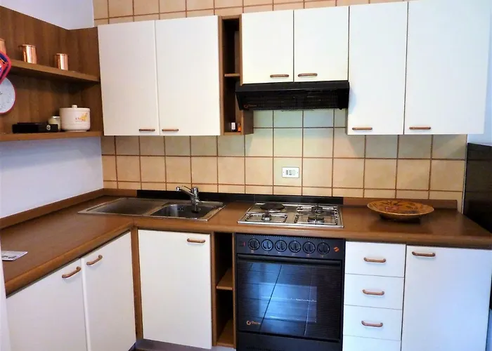 Andromeda Apartament Stresa